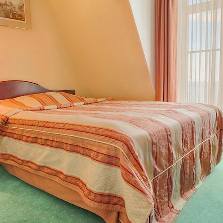 Hotel Lival Гданьск Номер фото