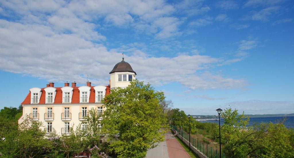 Hotel Lival Гданьск Экстерьер фото