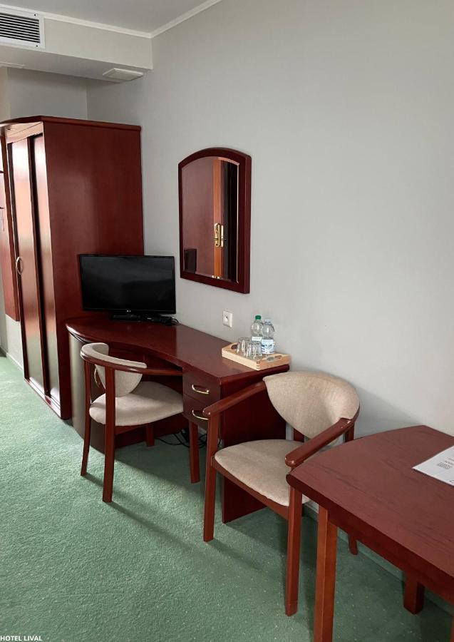 Hotel Lival Гданьск Экстерьер фото
