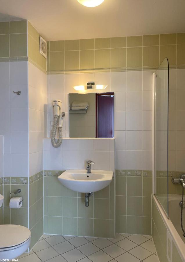 Hotel Lival Гданьск Экстерьер фото